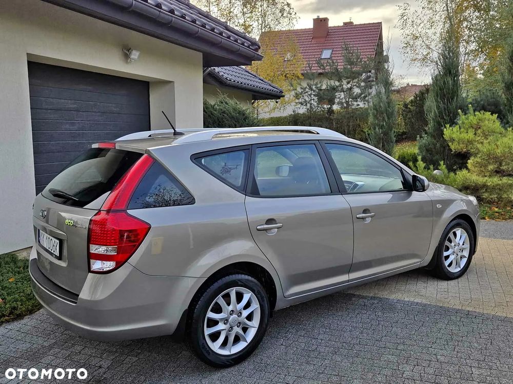 Kia Ceed Cee'd 1.4 Comfort - 4