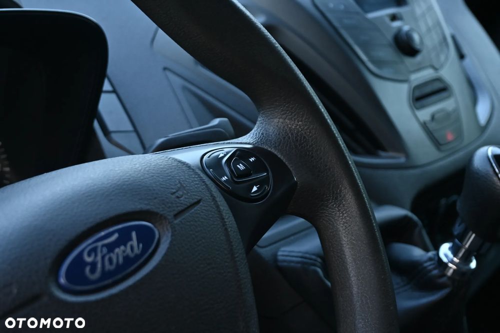 Ford TRANSIT CUSTOM - 27