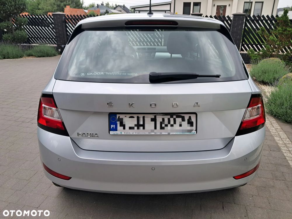Skoda Fabia 1.0 TSI Ambition - 5