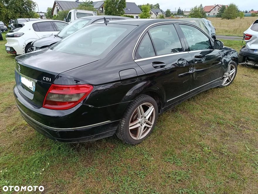 Mercedes-Benz Klasa C 220 CDI DPF Automatik Avantgarde - 10