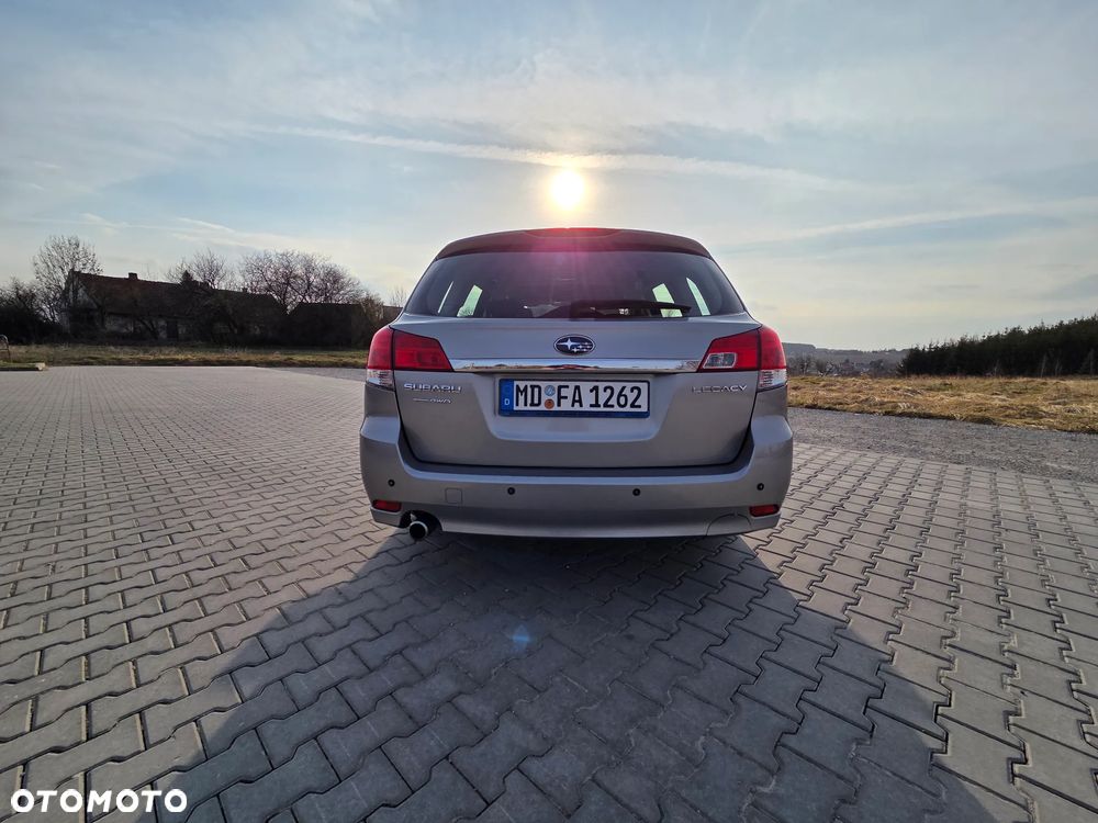 Subaru Legacy - 5