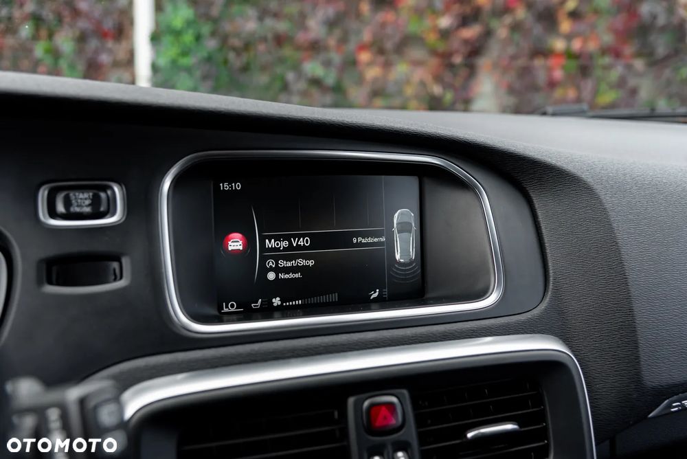 Volvo V40 Cross Country T4 AWD Geartronic Momentum - 38
