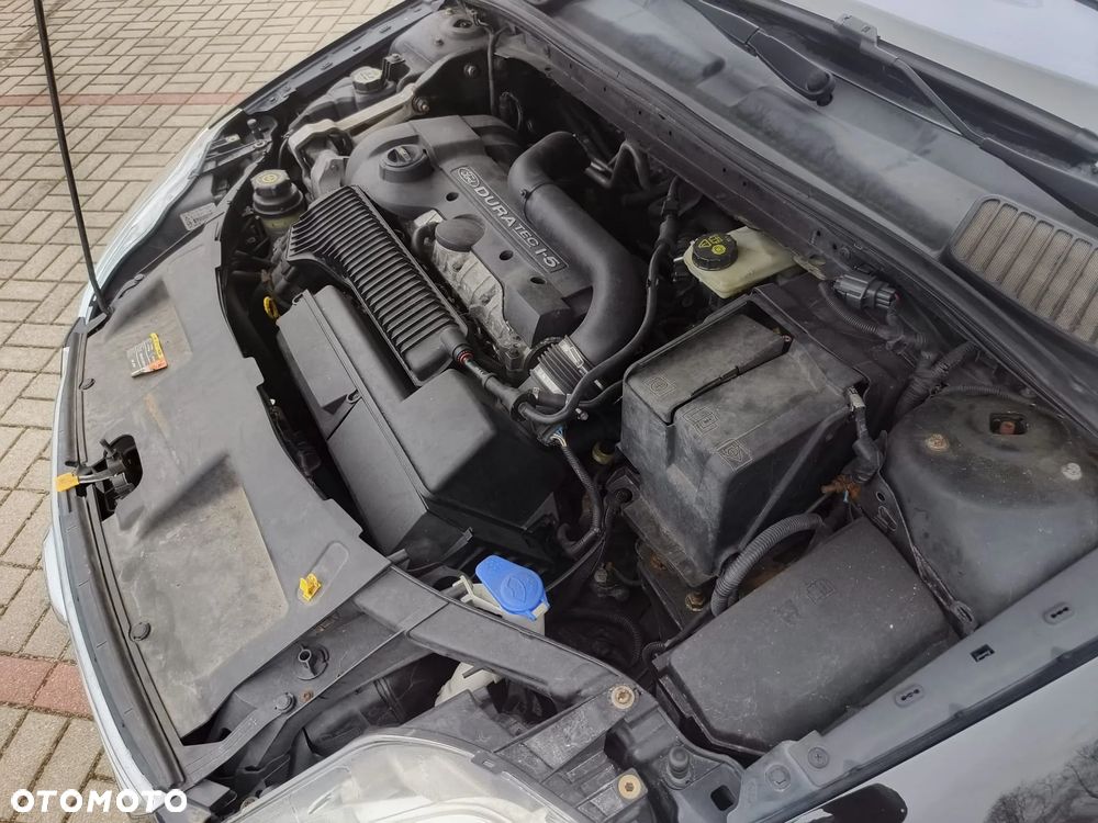 Ford Mondeo 2.5 Titanium - 23