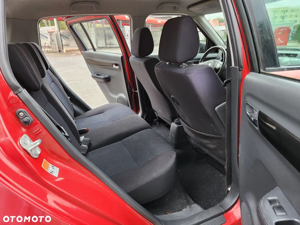 Suzuki Swift 1.3 Comfort dance - 30