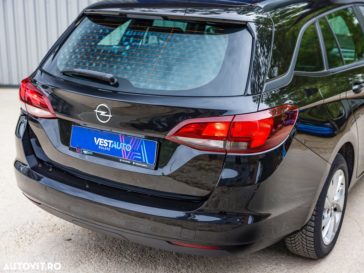 Opel Astra Sport Tourer 1.2 Turbo Start/Stop - 33