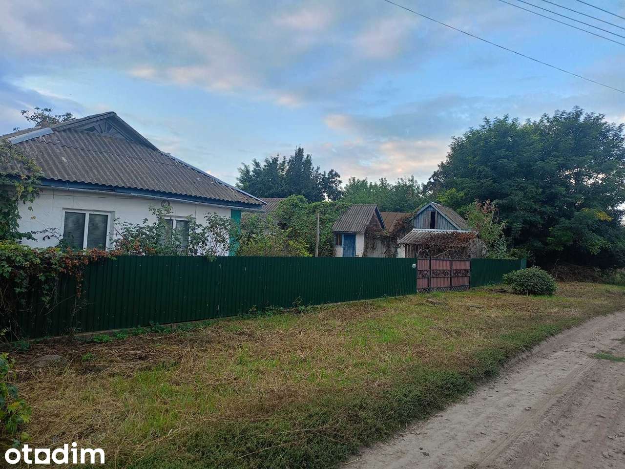 Будинок із земельною ділянкою 1,2 га у селі, 2 поверхи - Повне зображення: 4/21