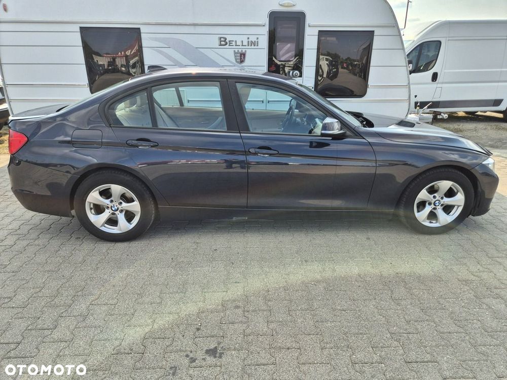 BMW Seria 3 - 4