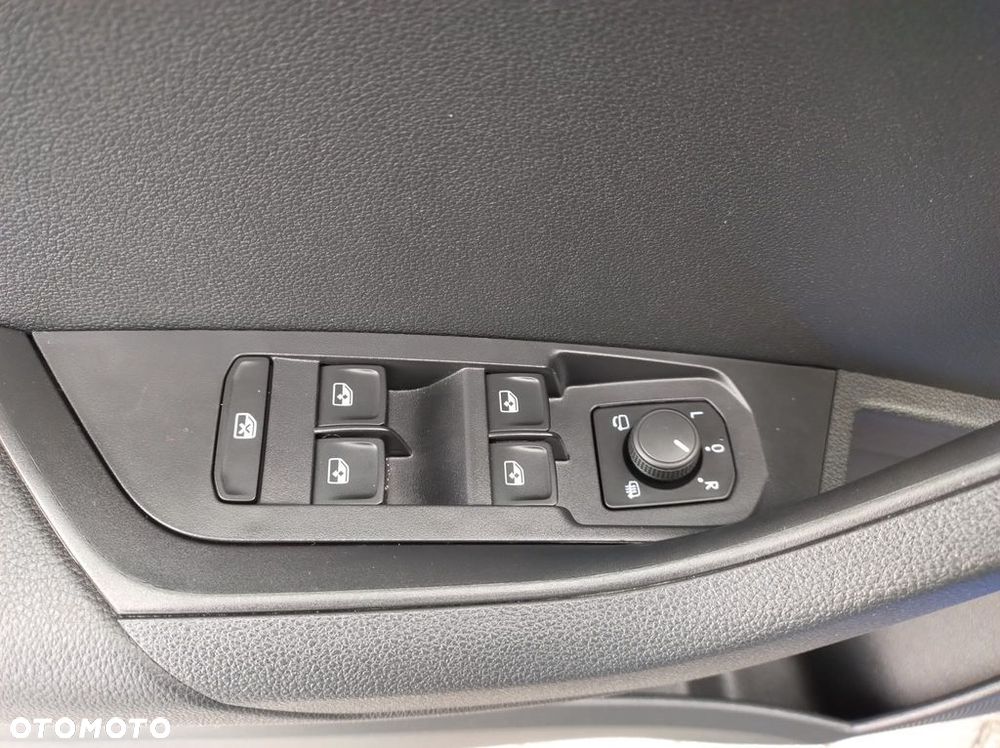 Skoda Karoq 1.5 TSI ACT Selection DSG - 16