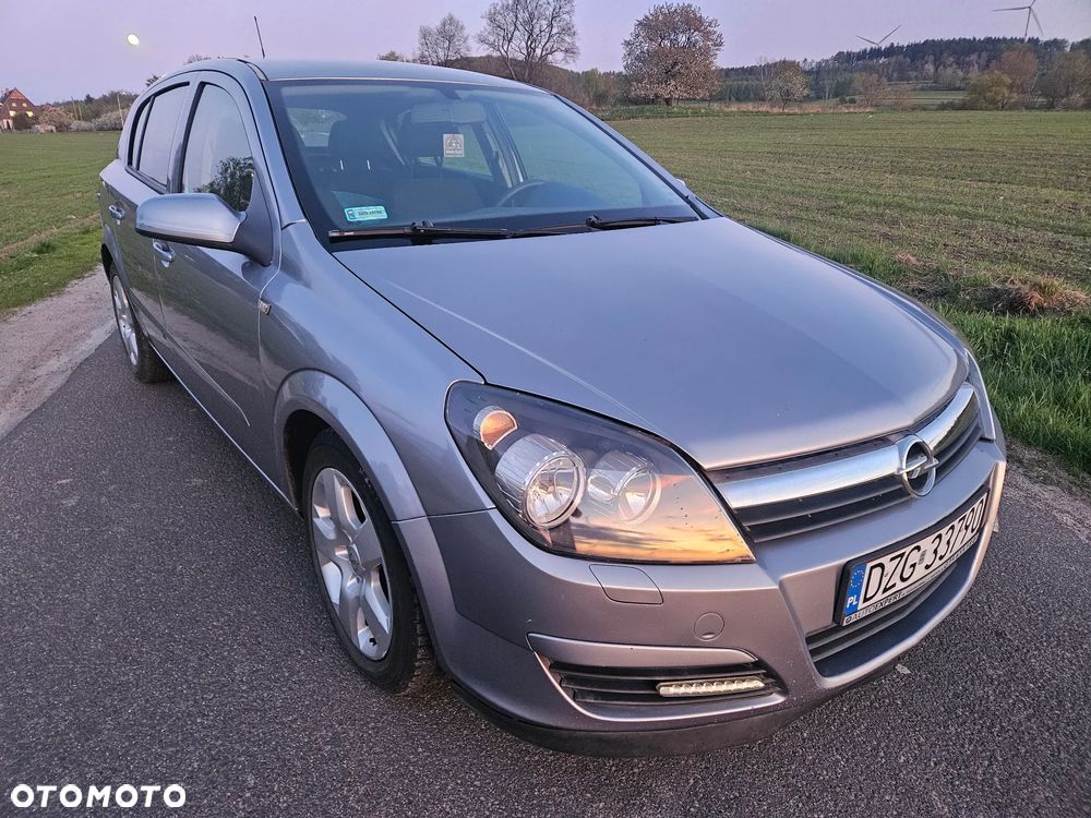 Opel Astra 1.7 CDTI Enjoy - 13