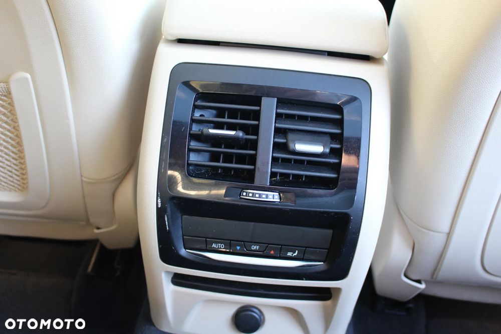 BMW X3 xDrive30i GPF xLine sport - 34