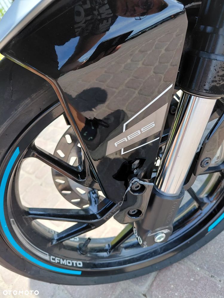 CFMoto NK - 10