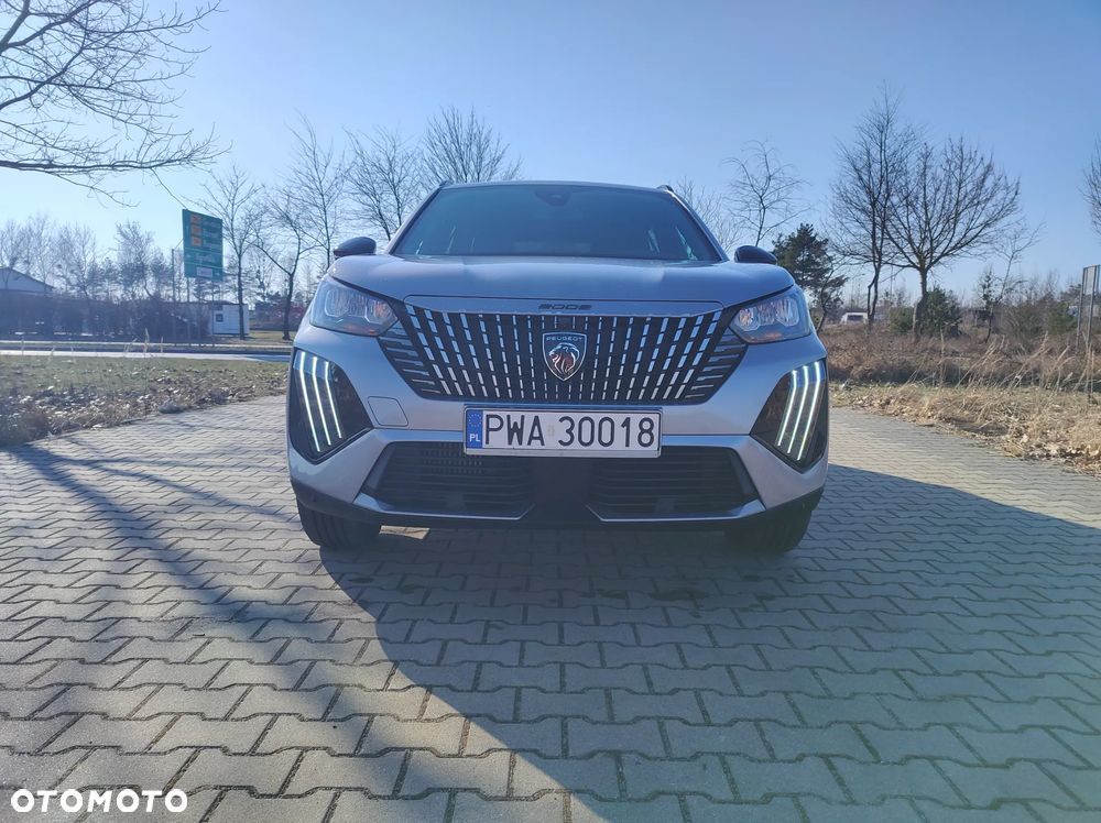 Peugeot 2008 1.2 PureTech Allure S&S EAT8 - 3