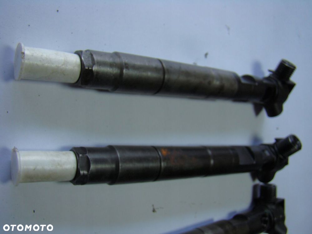 Wtryskiwacz wtrysk mercedes sprinter vito 2.2 cdi A6510704987 - 2