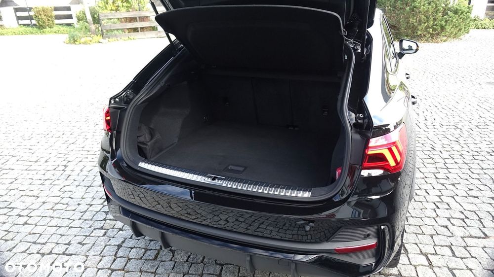 Audi Q3 Sportback - 27