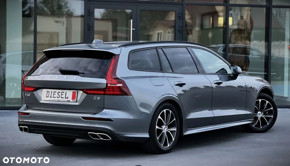 Volvo V60 D3 Momentum - 11