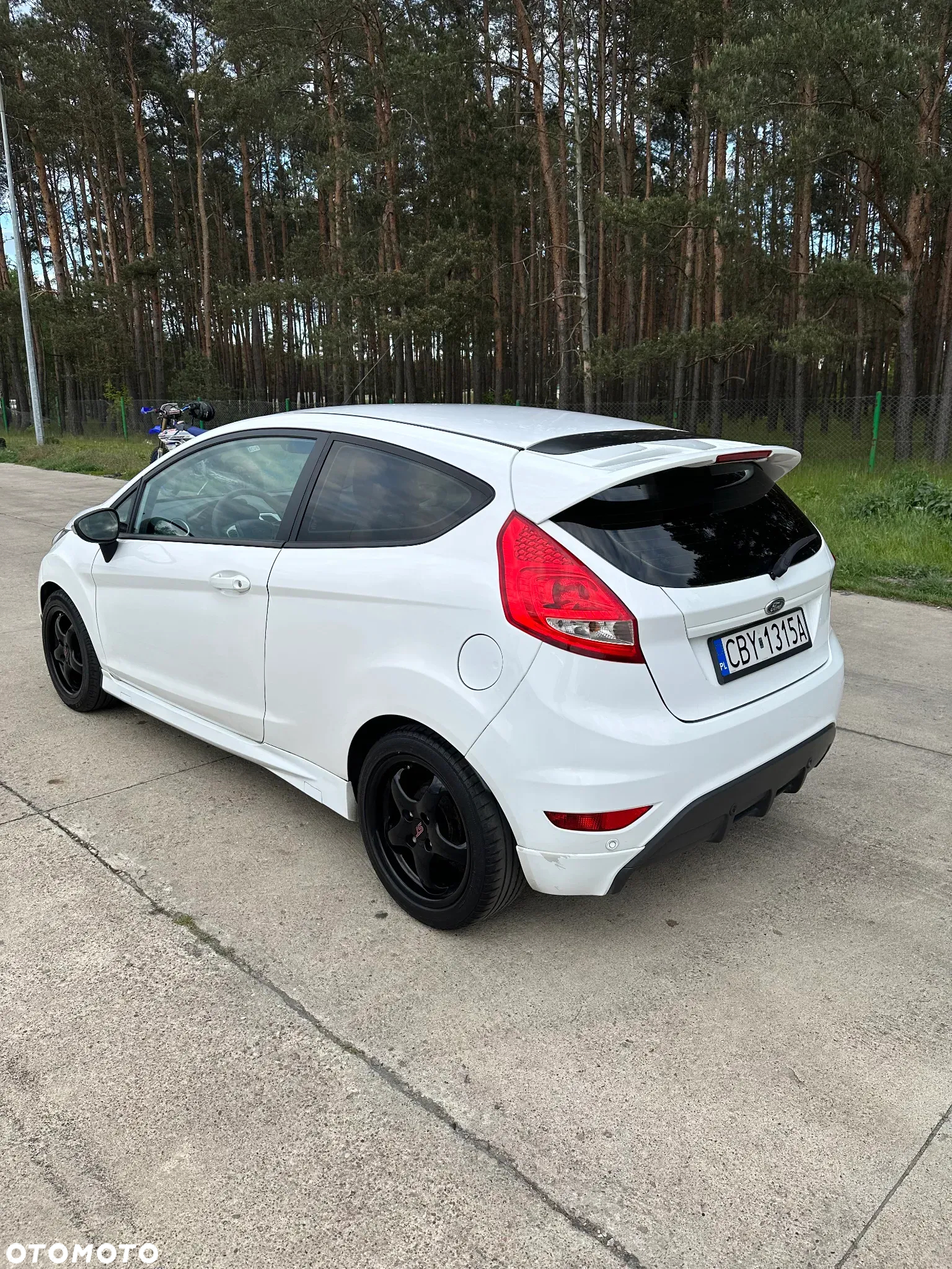 Ford Fiesta 1.6 Sport - 2