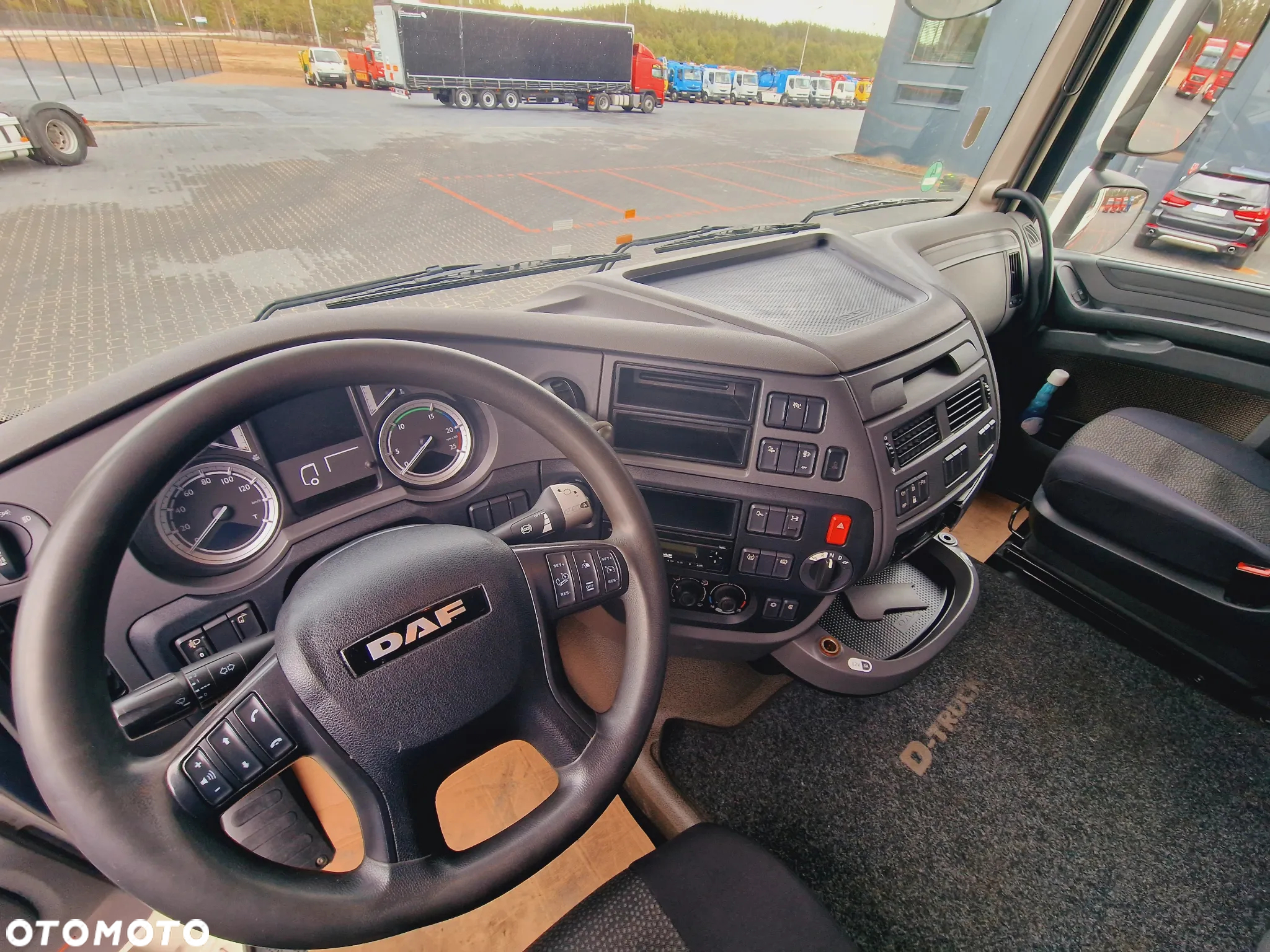 DAF XF 106 460 * EURO 6 * Super Space Cab * automat * LOW DECK * MEGA - 22