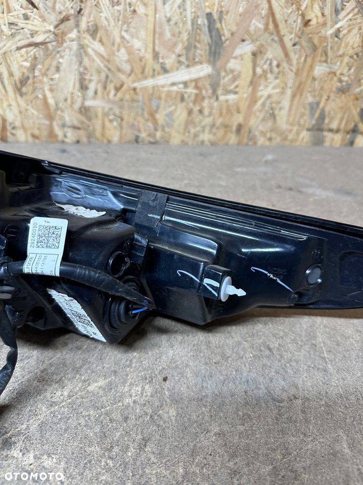 MAZDA CX-30 LAMPA TYŁ LEWA LED RDM92400010 - 9