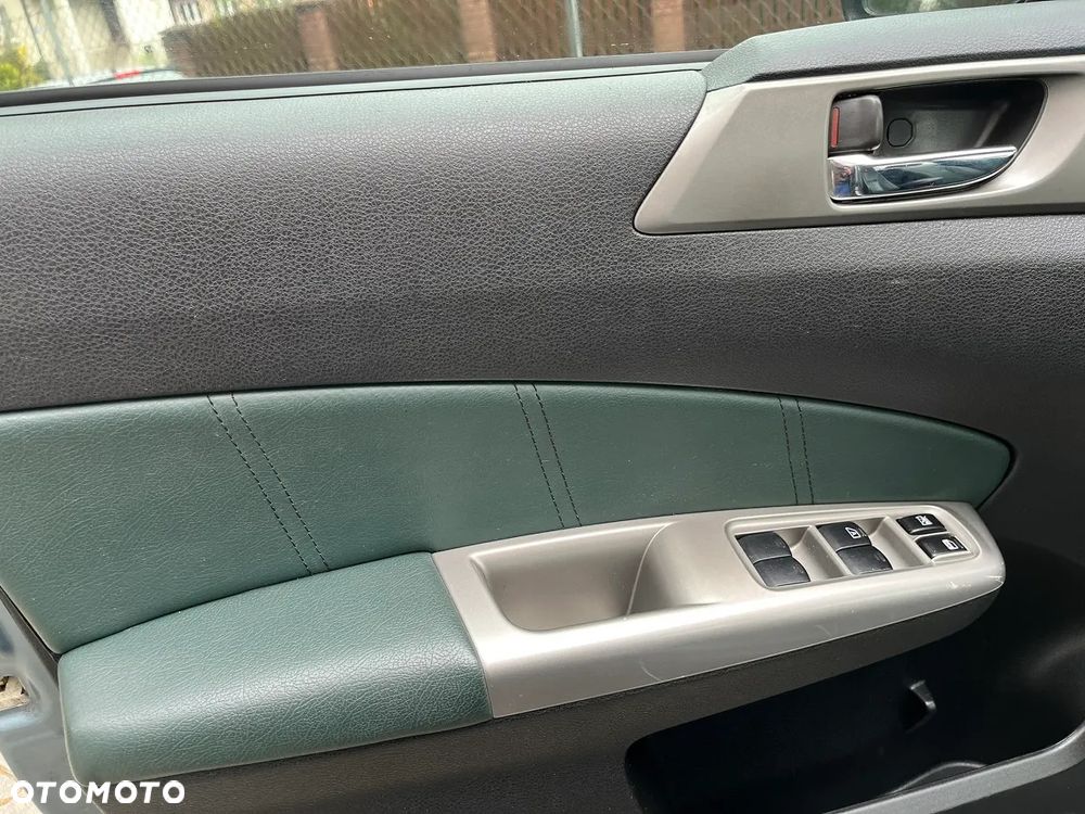 Subaru Forester 2.0X Automatik Exclusive - 21