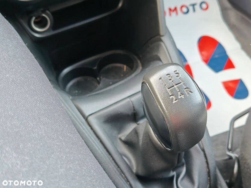 Peugeot 208 1.4 HDi Active - 23