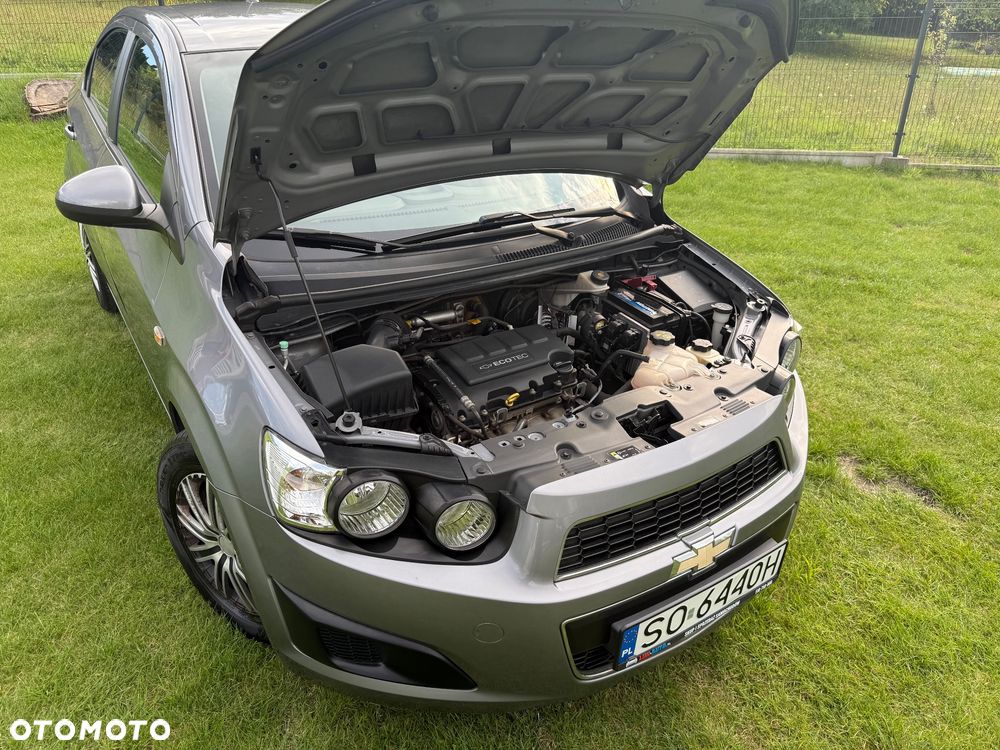 Chevrolet Aveo 1.4 LTZ - 15