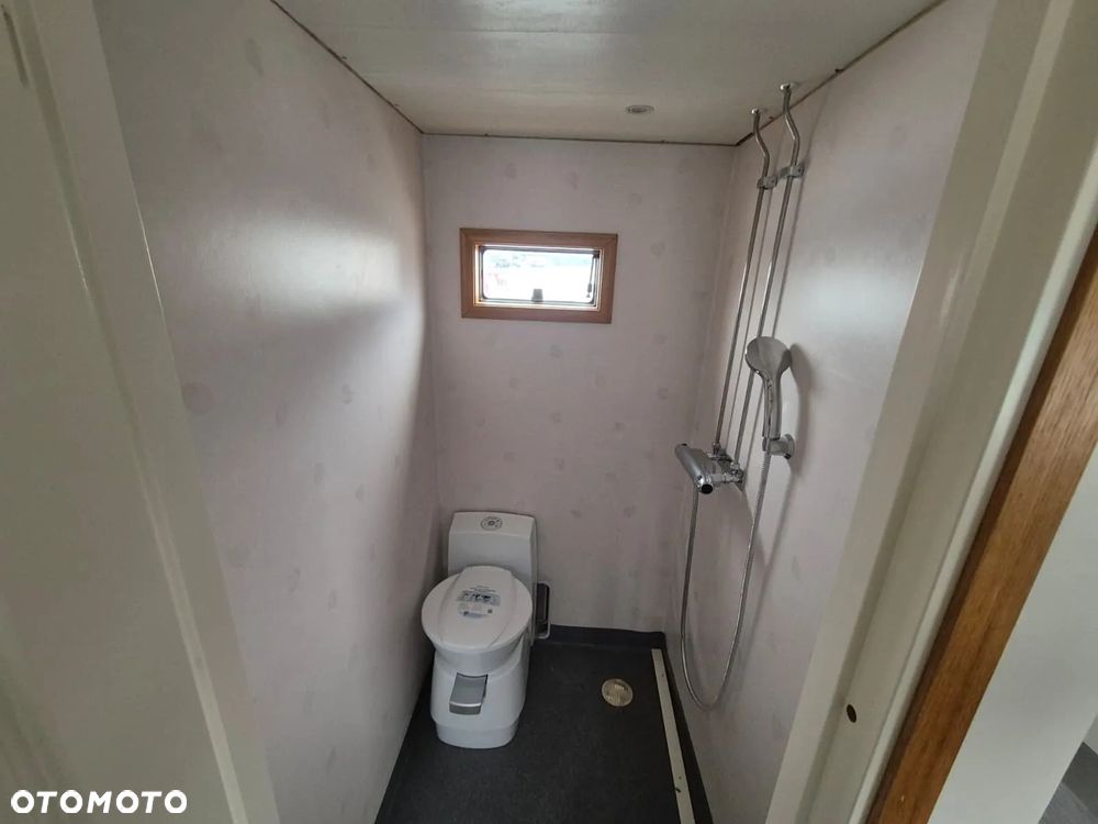 Volvo FM 7 / DO PRZEWOZU BYDŁA I KONI / 5 MIEJSC / POMIESZCZENIE MIESZKALNE / 1 WŁ / SUPER STAN / NIE ZAWODNE VOLVO / OKAZJA RYNKOWA! - 41