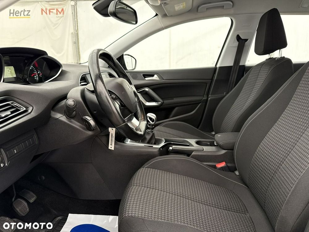 Peugeot 308 - 13
