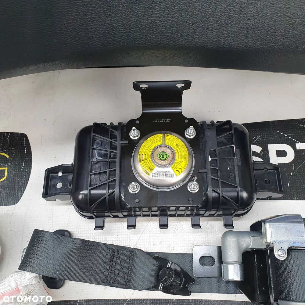 KIA PROCEED III 3 PRZED LIFTEM DESKA ROZDZIELCZA KONSOLA KOKPIT PULPIT PODUSZKI AIRBAG AIR BAG PASY KIT SET - 11