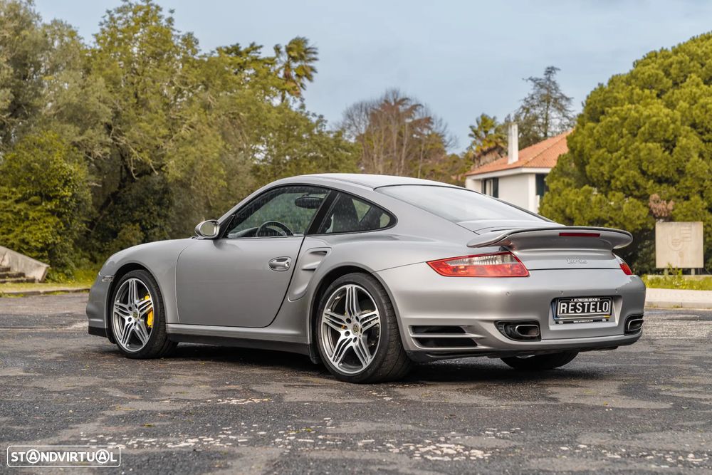 Porsche 911 (997) - 4