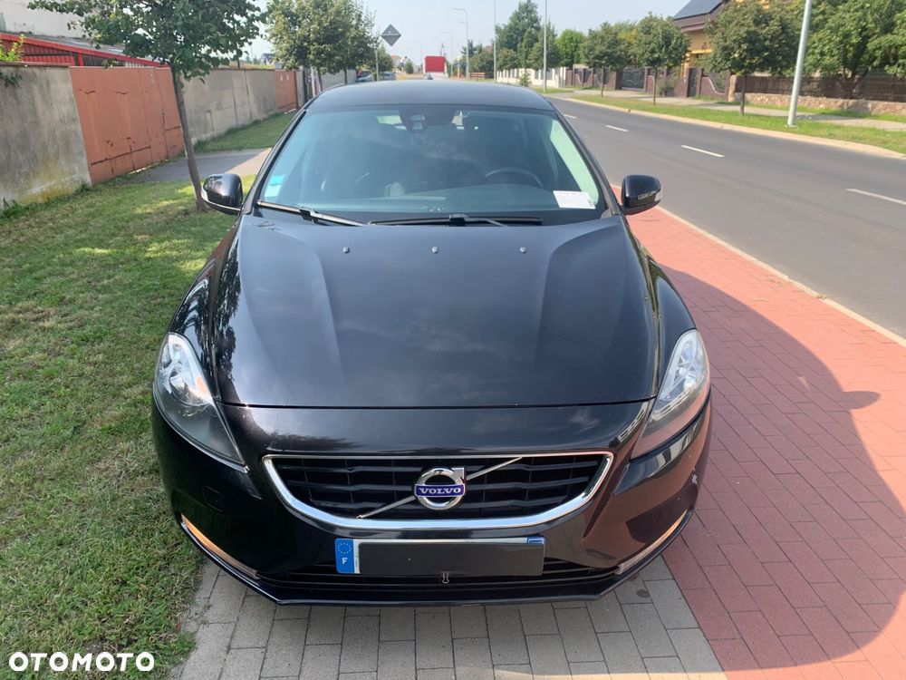 Volvo V40 D2 R-Design Kinetic - 2