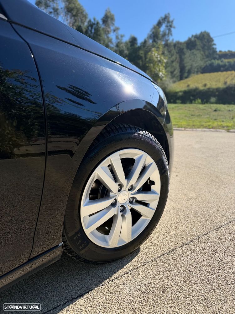 Peugeot 308 1.2 PureTech Style - 5