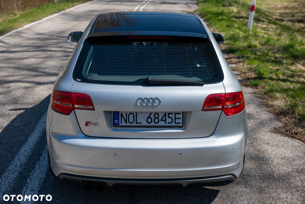 Audi S3 Sportback S tronic - 11