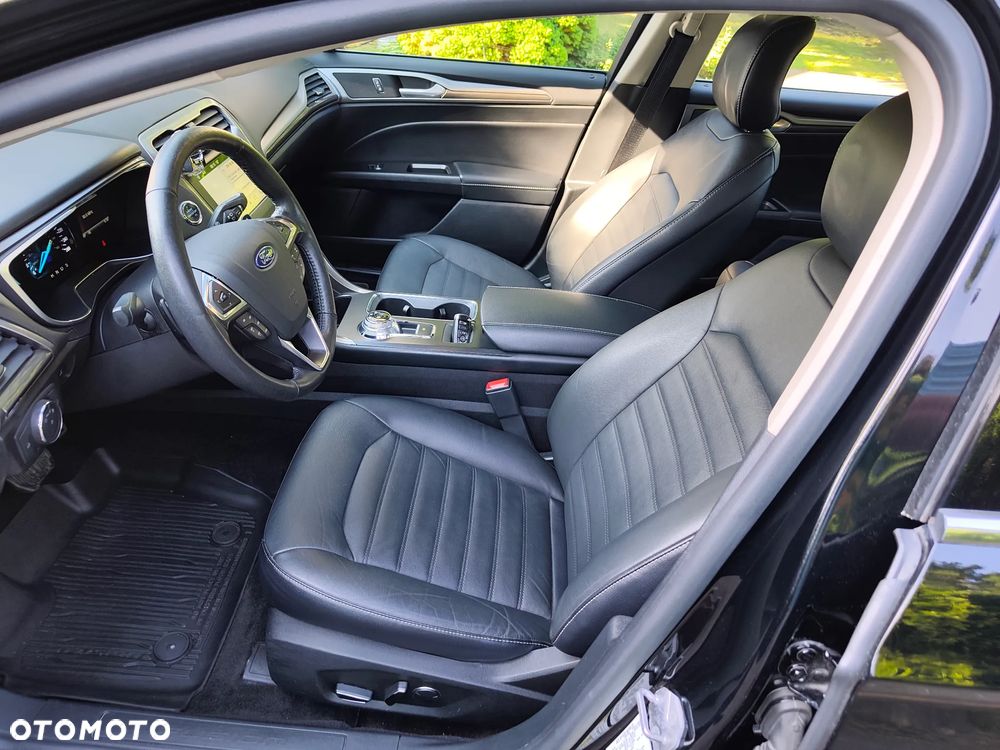 Ford Fusion 2.0 EcoBoost Titanium - 7
