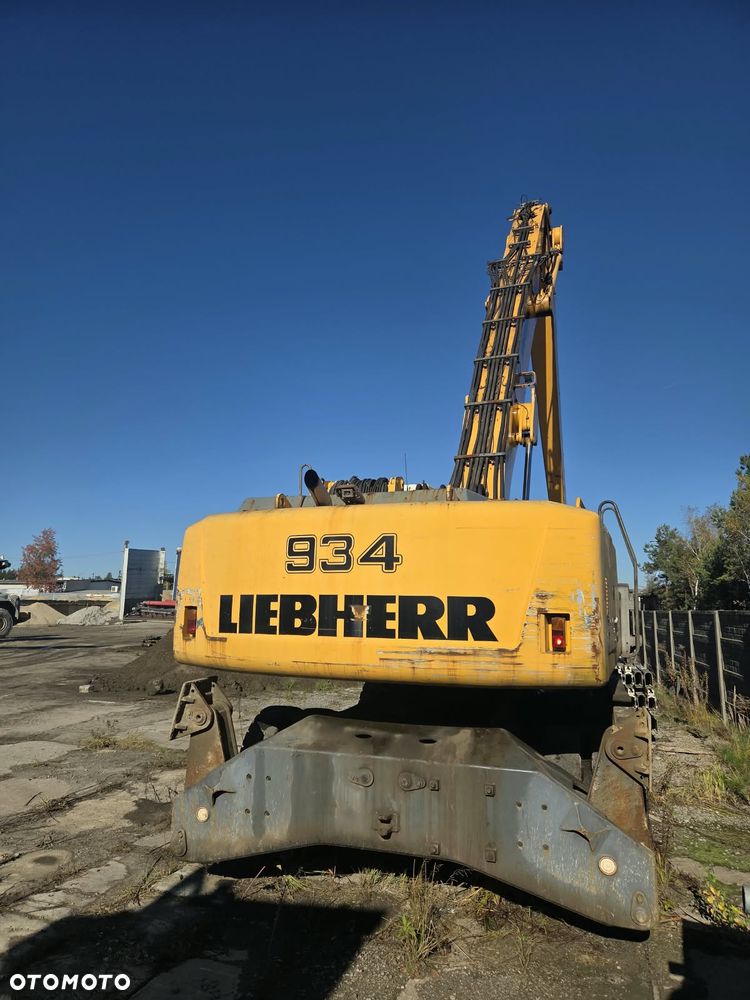 Liebherr 934 C - 10