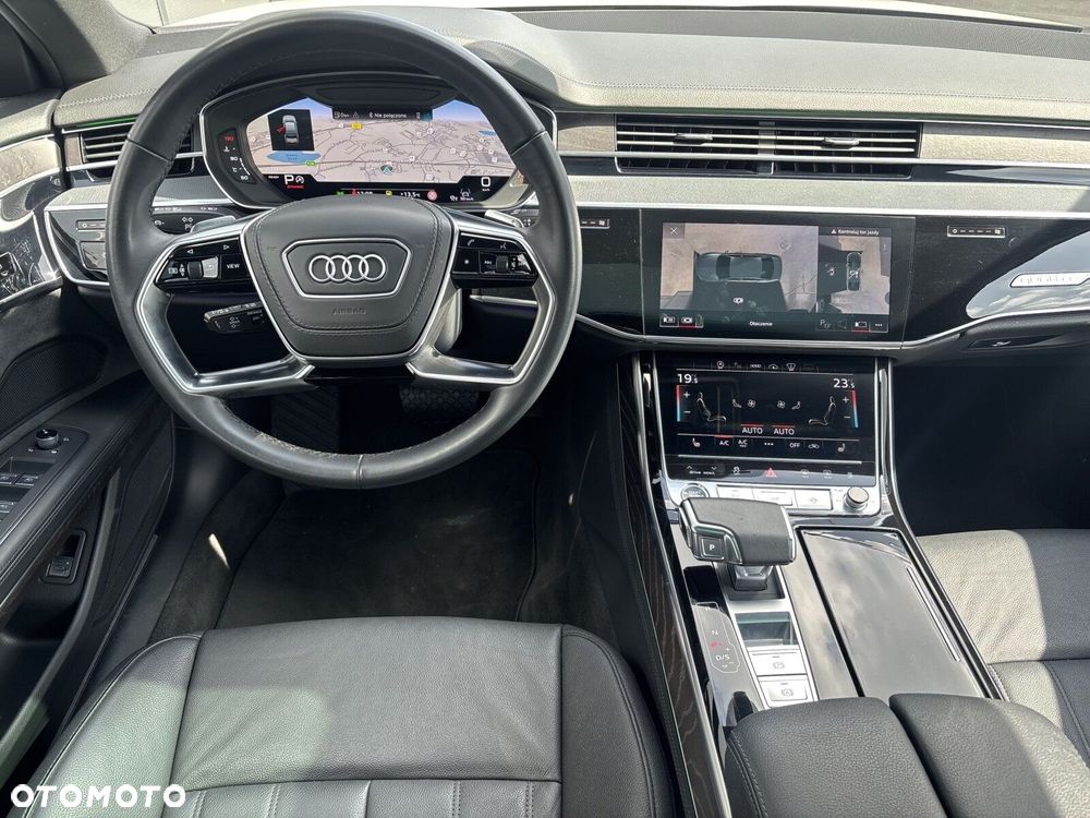 Audi A8 - 10