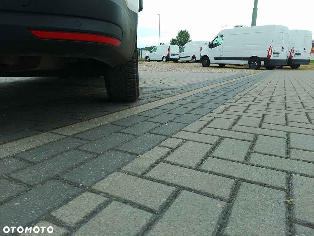 Volkswagen Caddy L2 Maxi Long Izoterma Chłodnia Mroźnia 220V do lodów minus 20 grzanie - 11