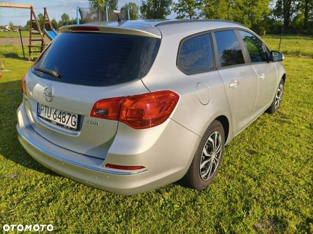 Opel Astra 1.7 CDTI - 14