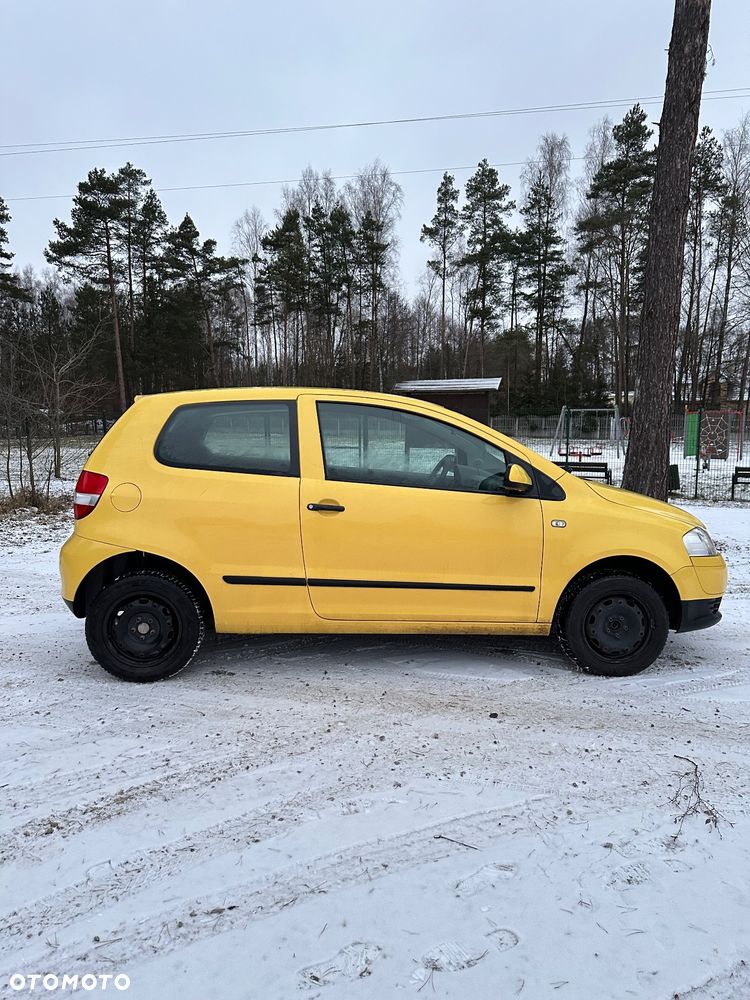 Volkswagen Fox - 5