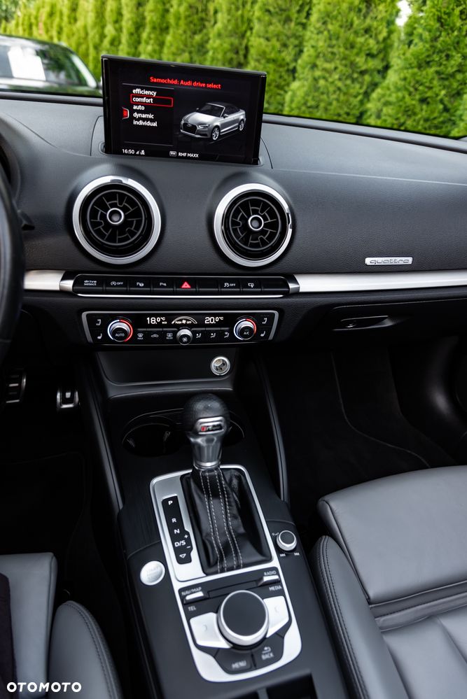 Audi A3 Cabrio 40 TFSI quattro S tronic sport - 32