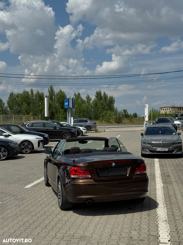 BMW Seria 1 120d Aut. Edition Sport - 11