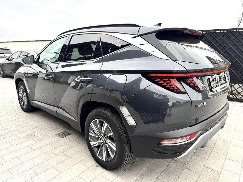 Hyundai Tucson 1.6 T-GDi 48V-Hybrid 2WD Trend - 16