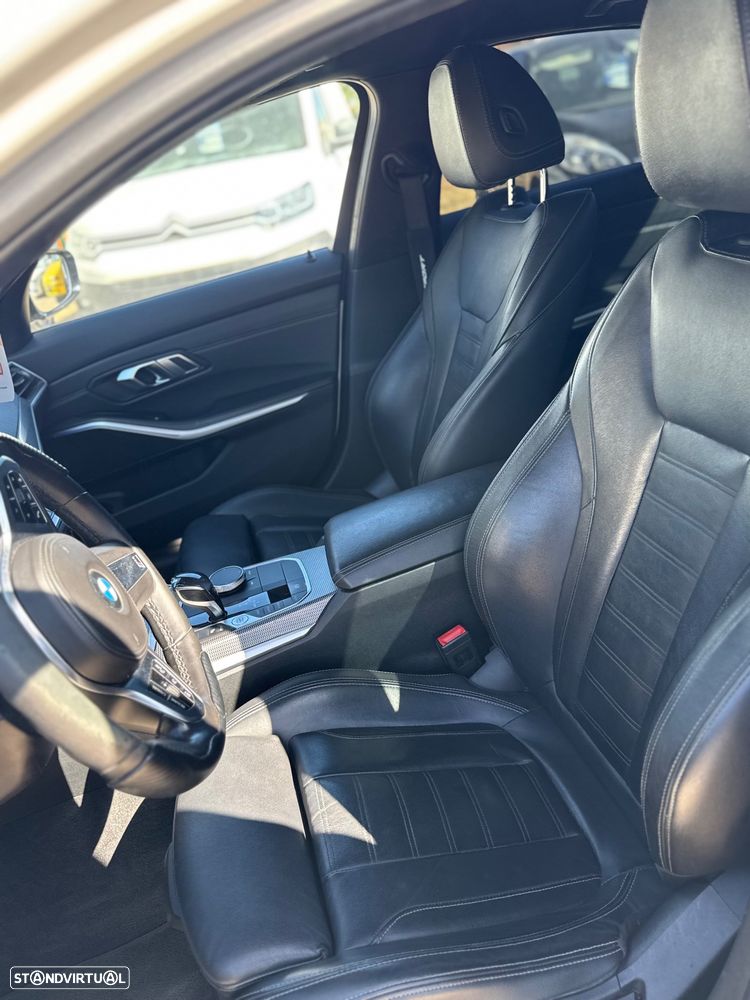BMW 318 d Aut. M Sport - 30