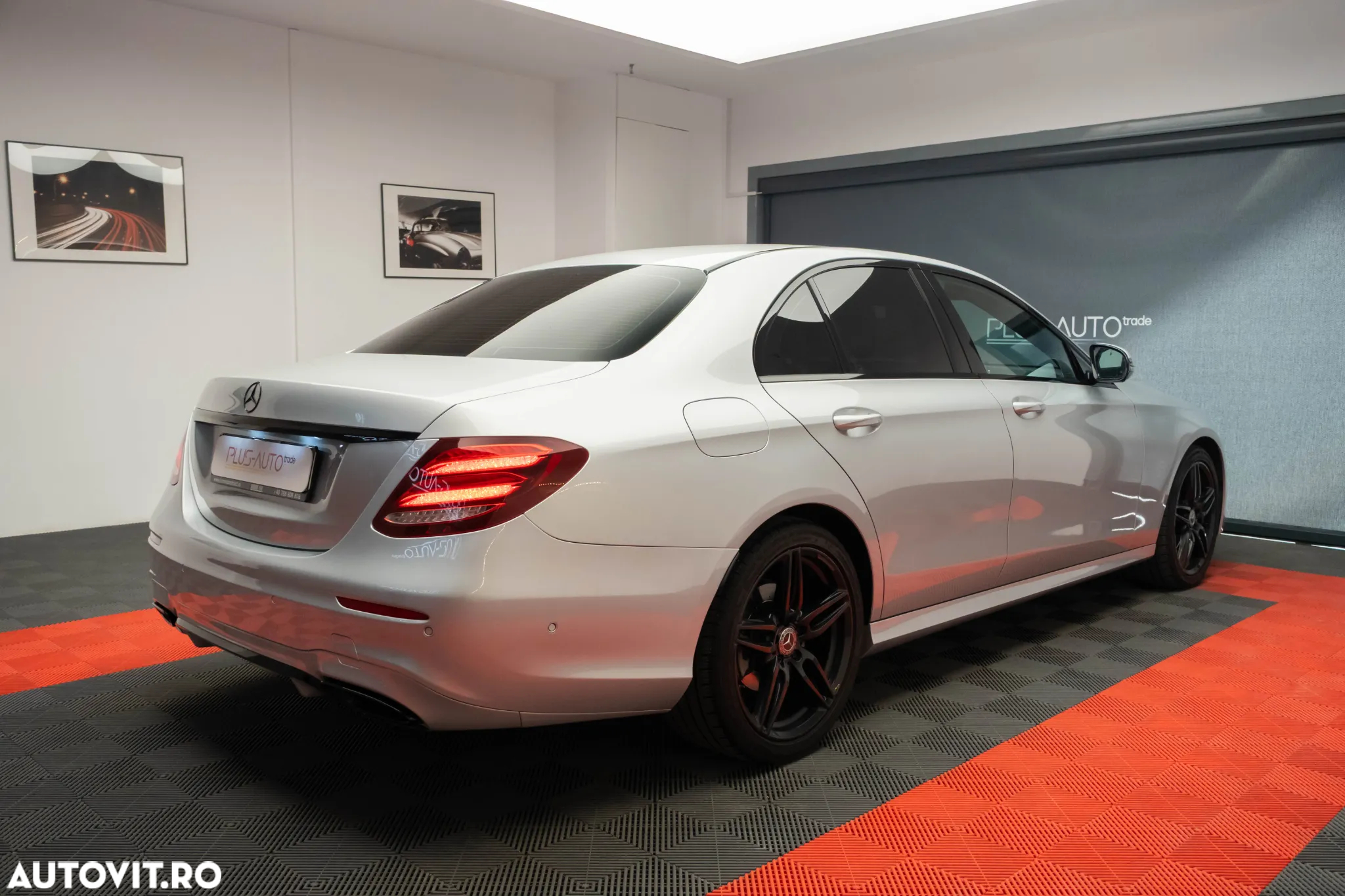 Mercedes-Benz E 200 9G-TRONIC AMG Line - 3