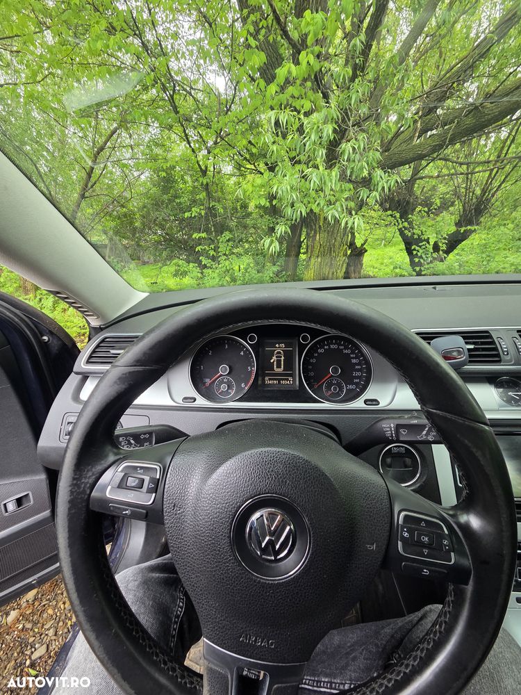 Volkswagen Passat 2.0 TDI BlueMotion Technology Comfortline - 16