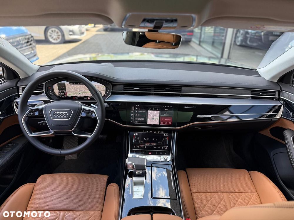 Audi A8 - 30