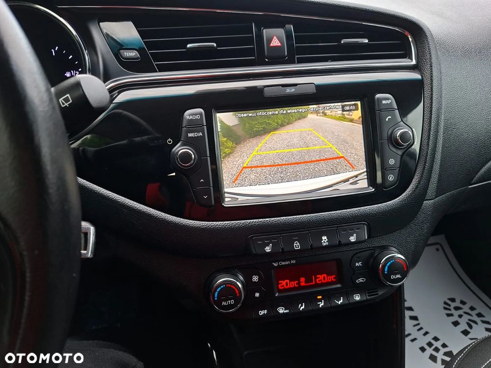 Kia Ceed 1.6 GDI DCT SW Platinum Edition - 7