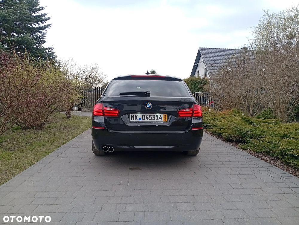 BMW Seria 5 520d Blue Performance - 24