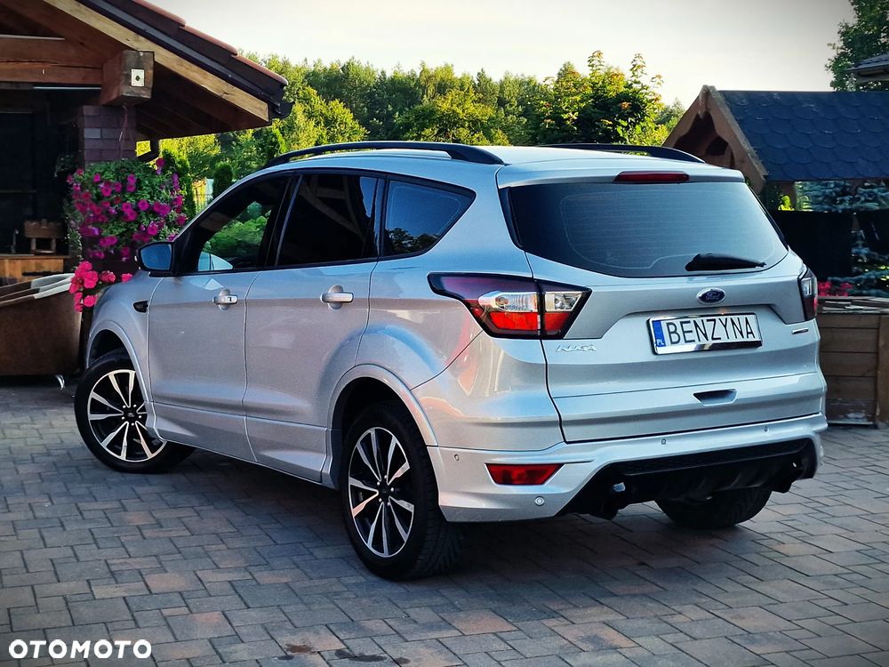 Ford Kuga 1.5 EcoBoost FWD ST-Line - 20