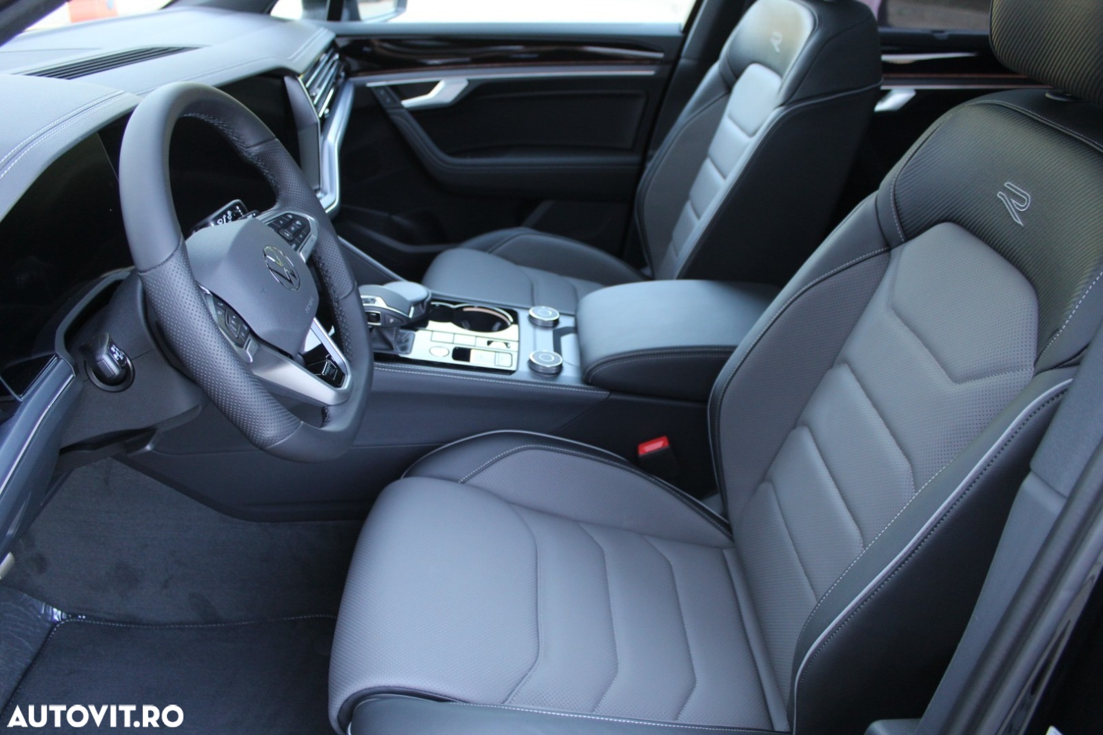 Volkswagen Touareg V6 TDI R-Style - 14