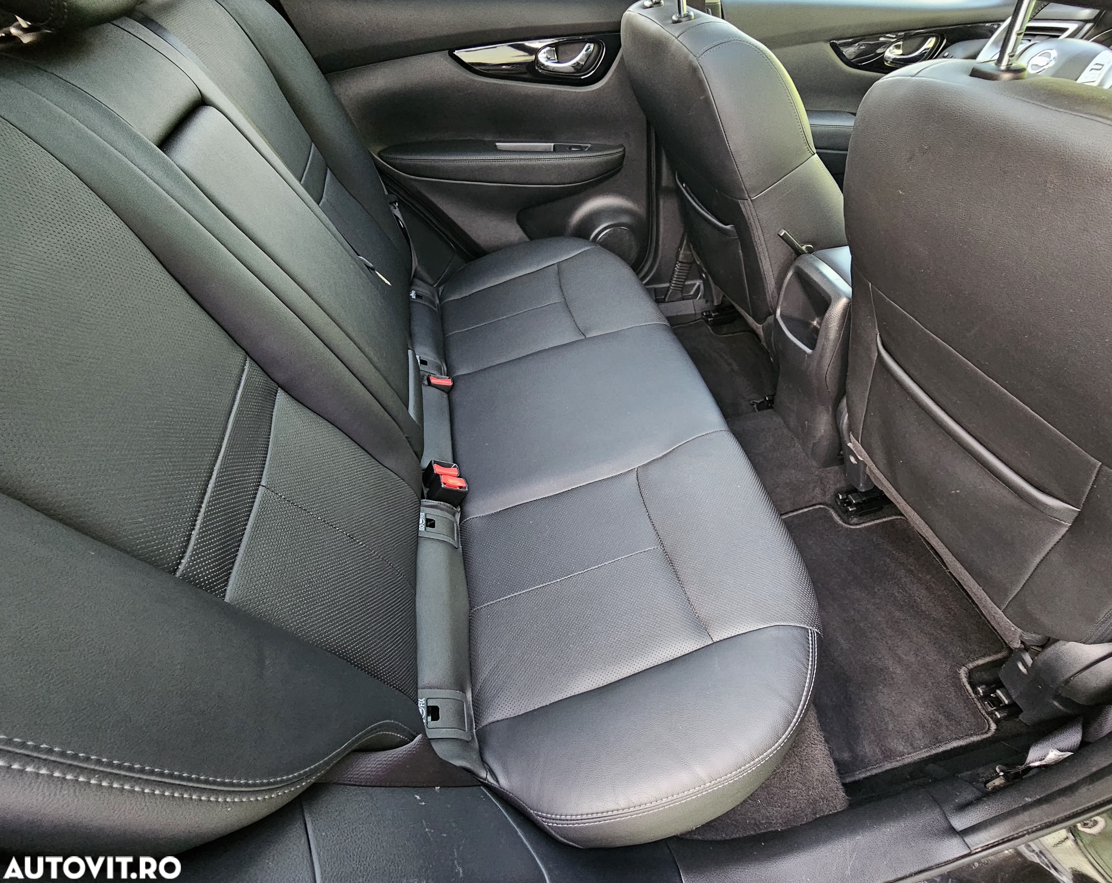 Nissan Qashqai 1.2 DIG-T Start/Stop X-TRONIC Tekna - 17